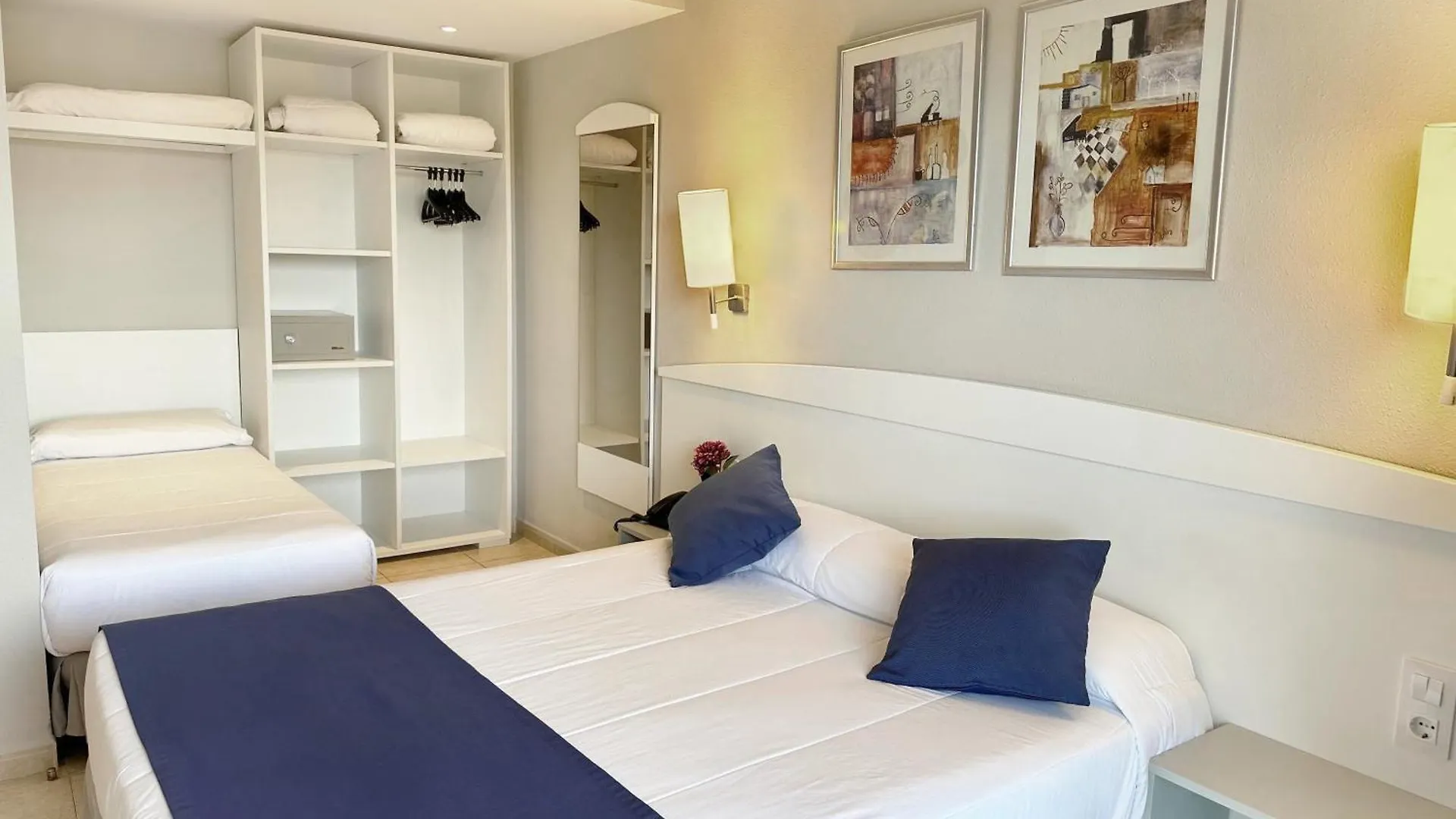 Aparthotel Sunclub Salou 4*,