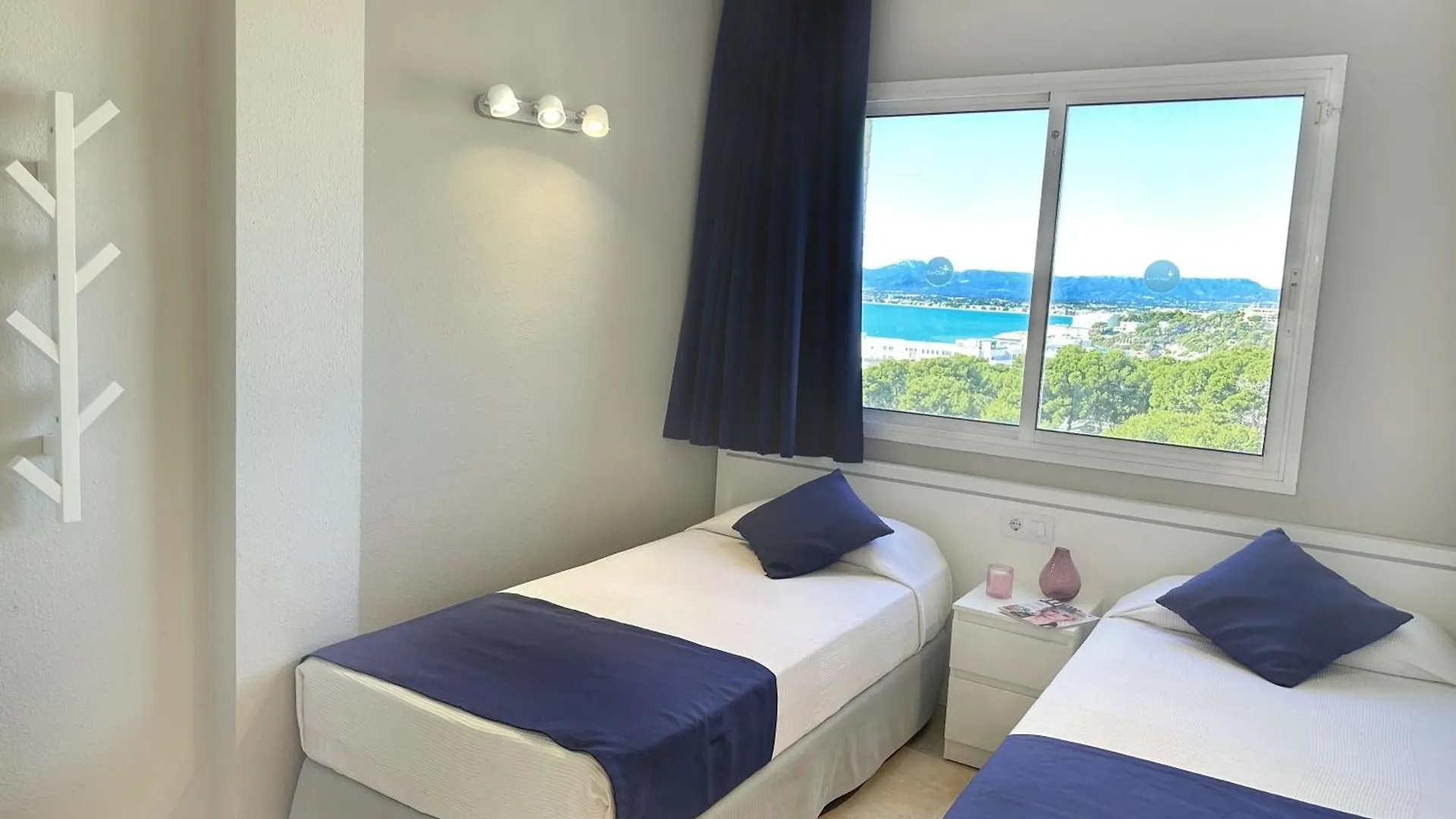 Aparthotel Sunclub Salou 4*,  Spain