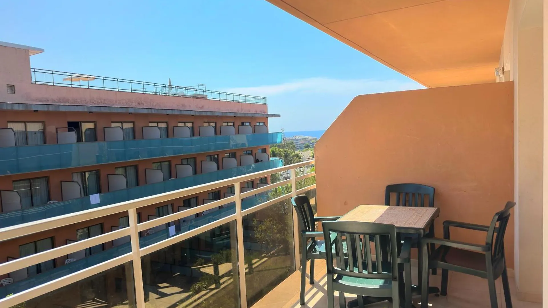 Aparthotel Sunclub Salou Hotel