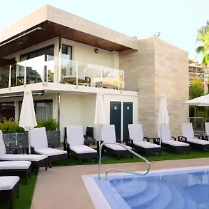 https://la-cataleya.in-canary-islands.com